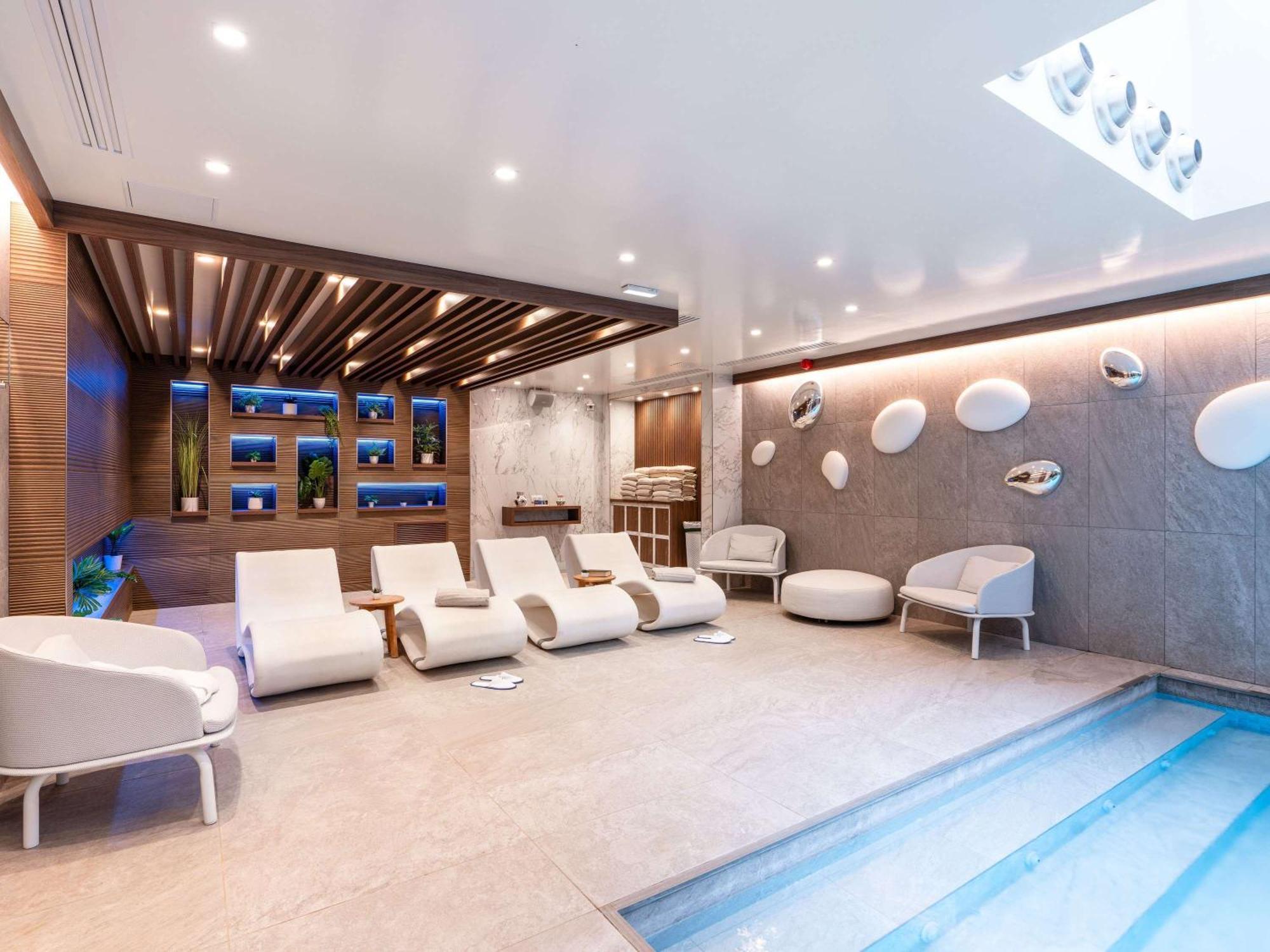 Novotel Deauville Plage Экстерьер фото